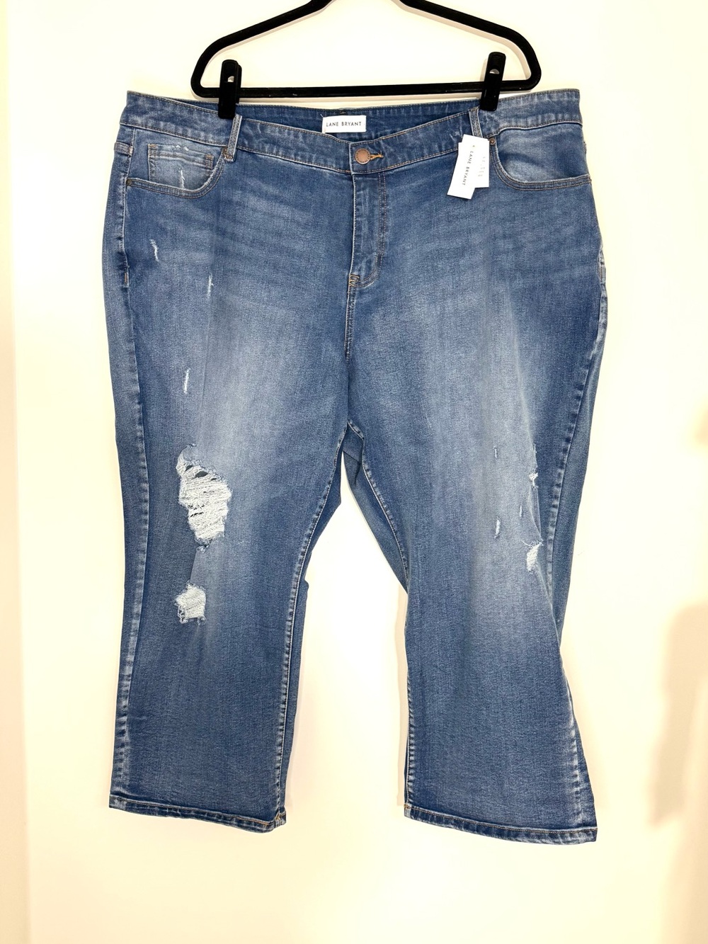 Lane Bryant Signature Fit Boyfriend Blue Distressed Cropped Capri Jeans Mid Rise